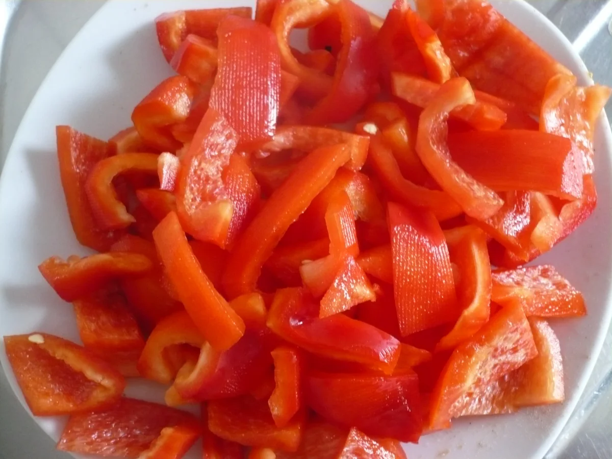 Puszta - Schnitzelpfanne mit Tomatenreis - Rezept - Bild Nr. 16410