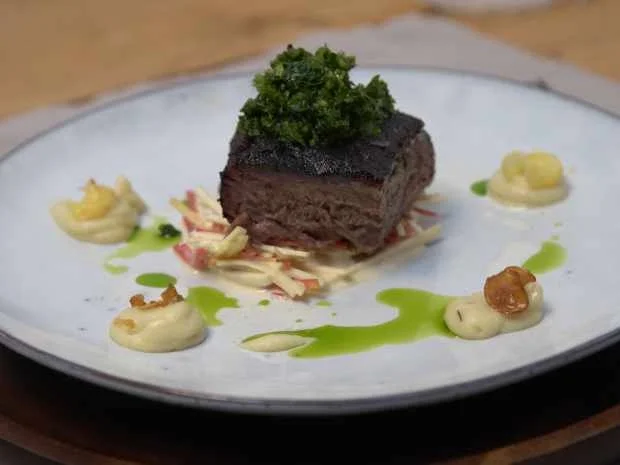 Beef Ribs mit Sellerie-Kartoffel-Püree und Grünkohl-Chimichurri - Rezept - Bild Nr. 16406