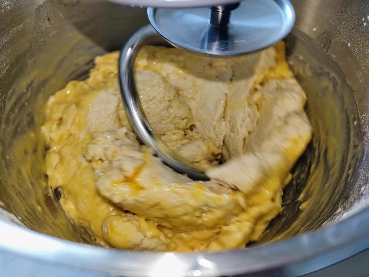 Rezept: Hefe-Zimt Schnecken aus dem Rohr Bild Nr. 16407 Hefe-Zimt Schnecken aus dem Rohr - Rezept - Bild Nr. 16407