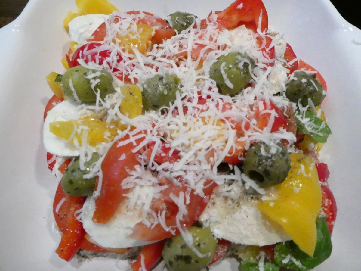 Paprika-Tomaten-Mozzarella-Auflauf - Rezept - Bild Nr. 16413