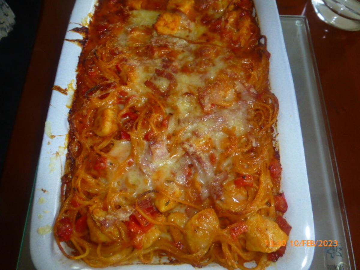 Spaghetti-Auflauf mit Hähnchen und Paprika - Rezept - Bild Nr. 16410