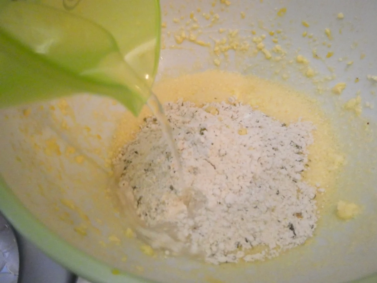 Waffeln mit Tomaten-Mozzarella-Füllung - Rezept - Bild Nr. 16410