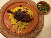 Geschmorrte Lammhaxe und Gewürz Reis mit frittiertem Gemüse - Rezept - Bild Nr. 16406