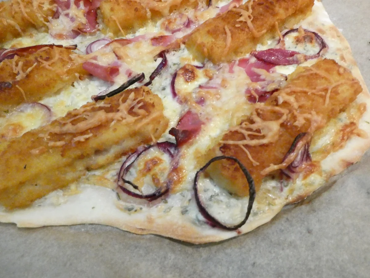 Fischstäbchen-Flammkuchen - Rezept - Bild Nr. 16421