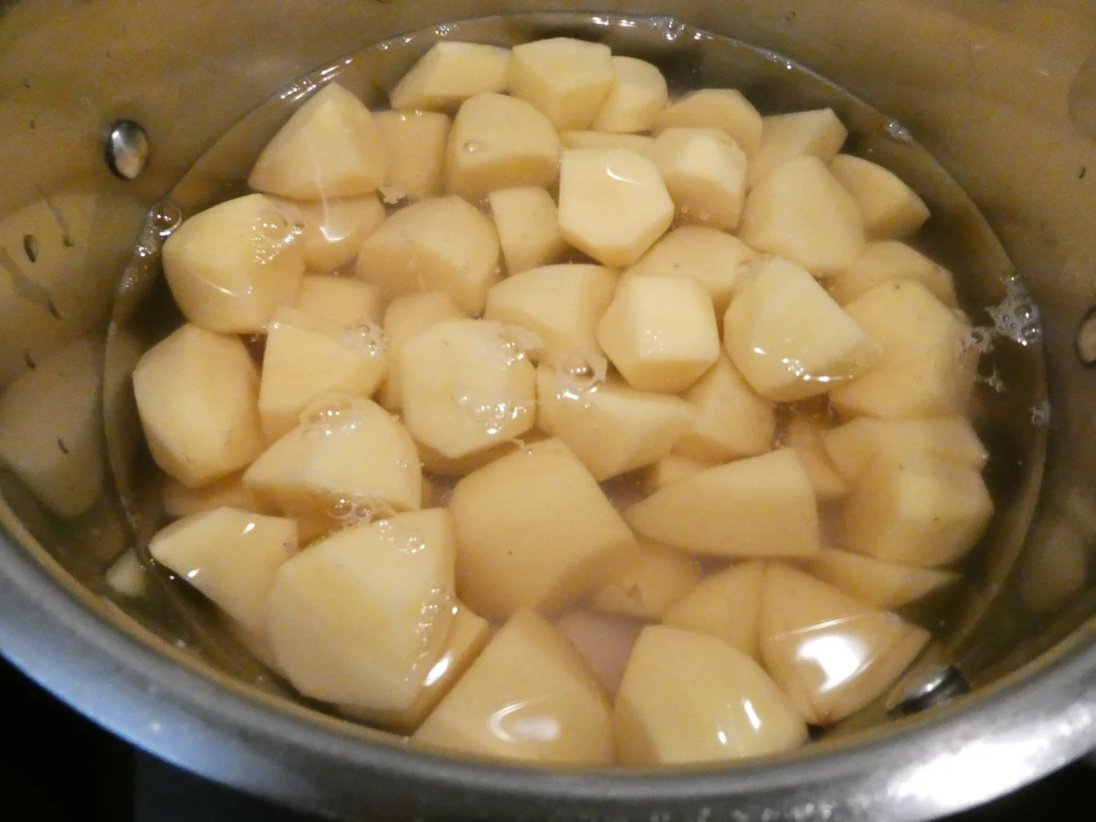 Rezept: Fischstäbchen Kartoffelpüree-Auflauf Bild Nr. 16409 Fischstäbchen Kartoffelpüree-Auflauf - Rezept - Bild Nr. 16409