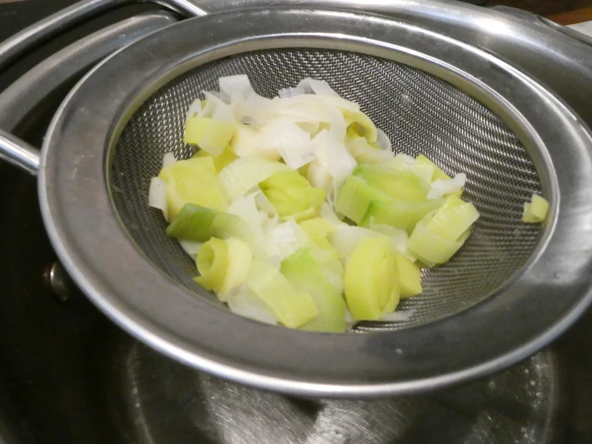 Rezept: Fischstäbchen Kartoffelpüree-Auflauf Bild Nr. 16414 Fischstäbchen Kartoffelpüree-Auflauf - Rezept - Bild Nr. 16414