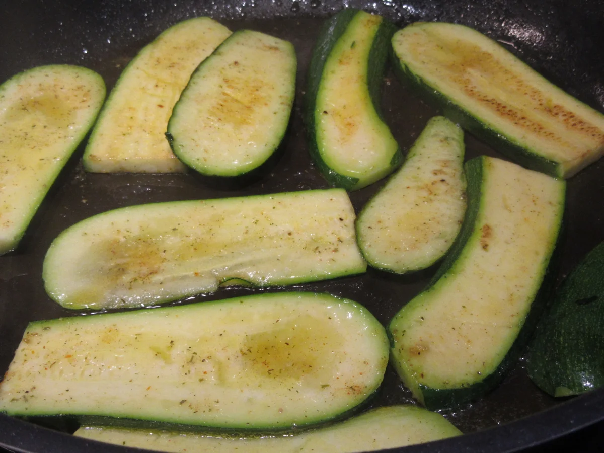 Auflauf: Wirsing gefüllt mit Linsenbolognese - Rezept - Bild Nr. 7