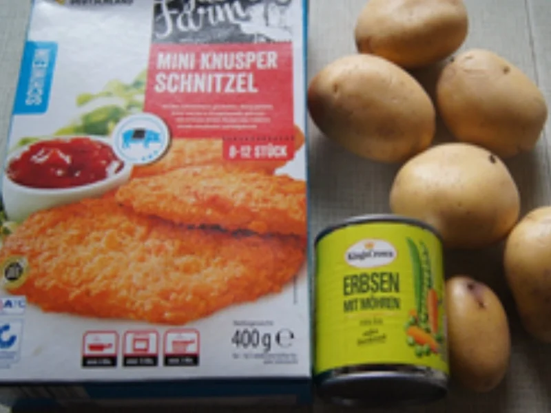 Mini-Knusper-Schnitzel mit Erbsen und Möhren und Kartoffelstampf - Rezept - Bild Nr. 3