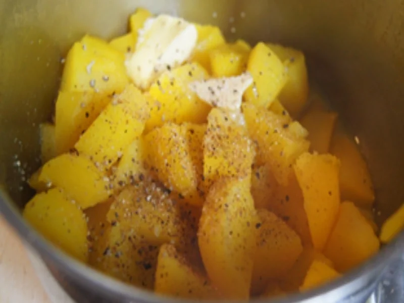 Mini-Knusper-Schnitzel mit Erbsen und Möhren und Kartoffelstampf - Rezept - Bild Nr. 10