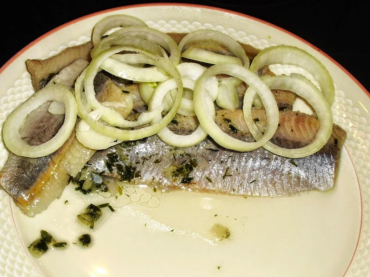 Matjes mit geschärfter Ananas - kulinarische Weltreise 02-2023 - Rezept - Bild Nr. 16410