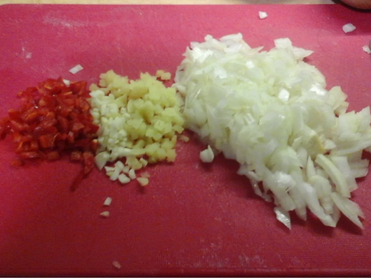 Rezept: Rindfleischbuletten mit Rahm-Rosenkohl und Kartoffelstampf Bild Nr. 4 Rindfleischbuletten mit Rahm-Rosenkohl und Kartoffelstampf - Rezept - Bild Nr. 4