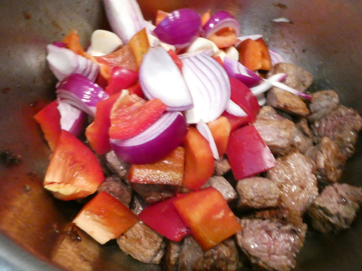 Griechisches Paprikagulasch - einfach - von Sheeva1960