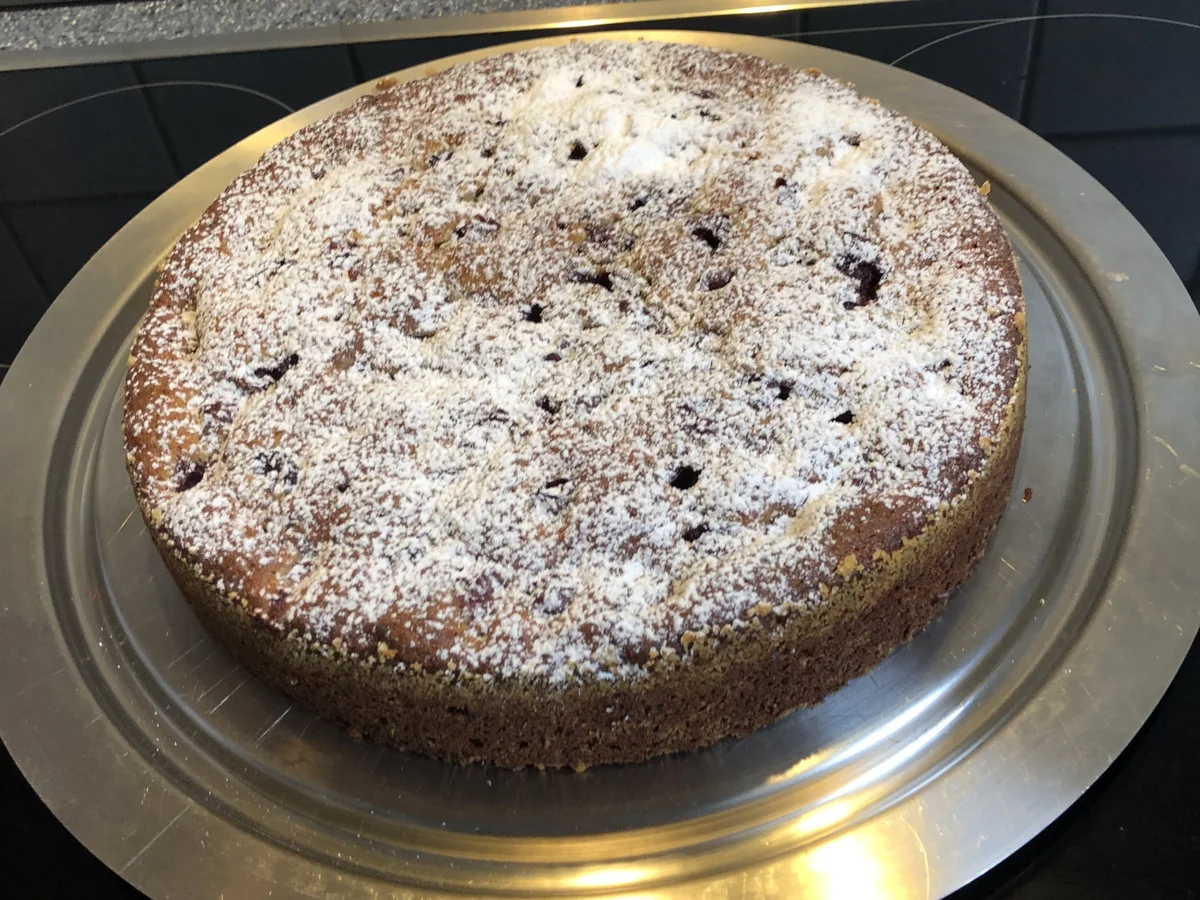 Versunkener Kirschkuchen - Rezept - Bild Nr. 16413