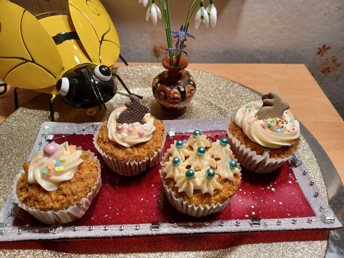 Apfel - Möhren - Muffins - Rezept - Bild Nr. 16413