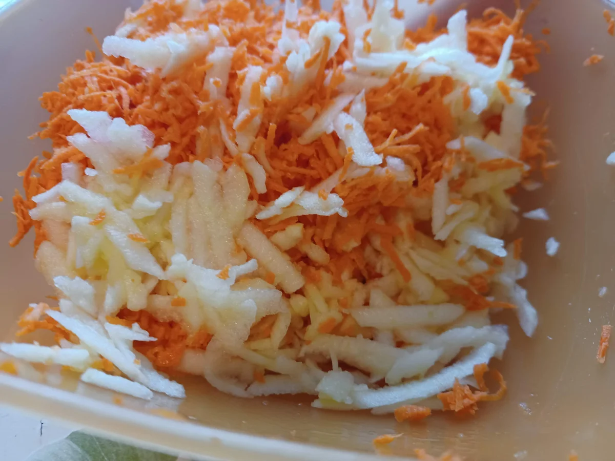 Apfel - Möhren - Muffins - Rezept - Bild Nr. 16416