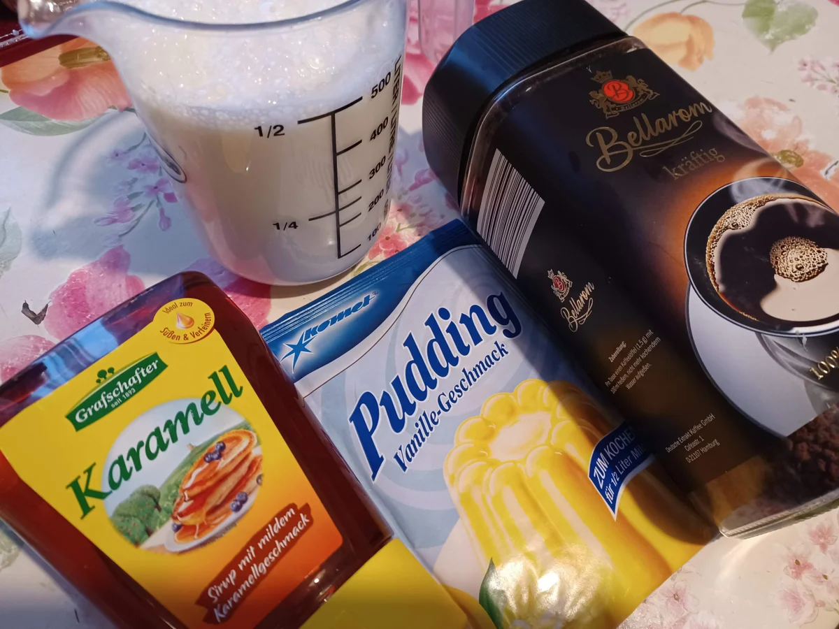 Rezept: Kaffeeschnitte Bild Nr. 16419 Kaffeeschnitte - Rezept - Bild Nr. 16419