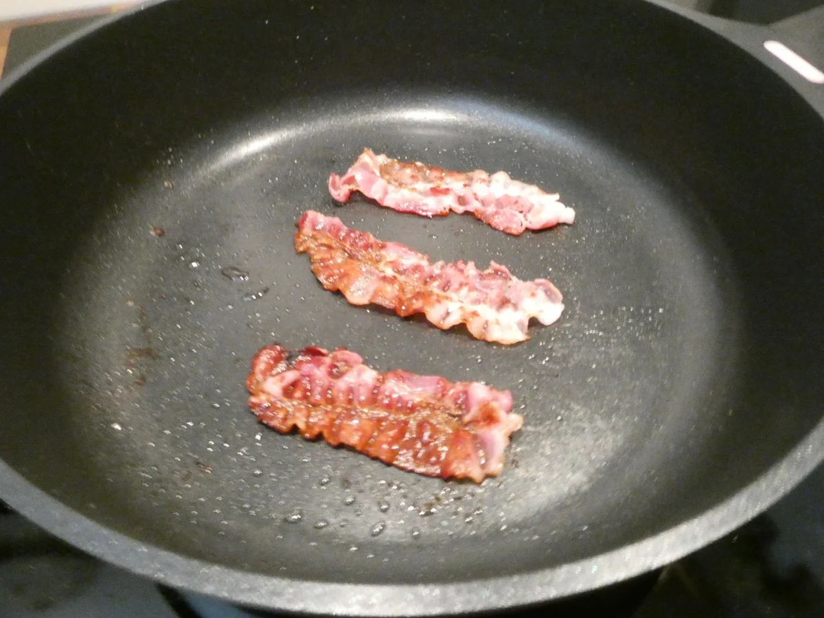 Rezept: Cheddar-Bacon -Muffins Bild Nr. 16418 Cheddar-Bacon -Muffins - Rezept - Bild Nr. 16418