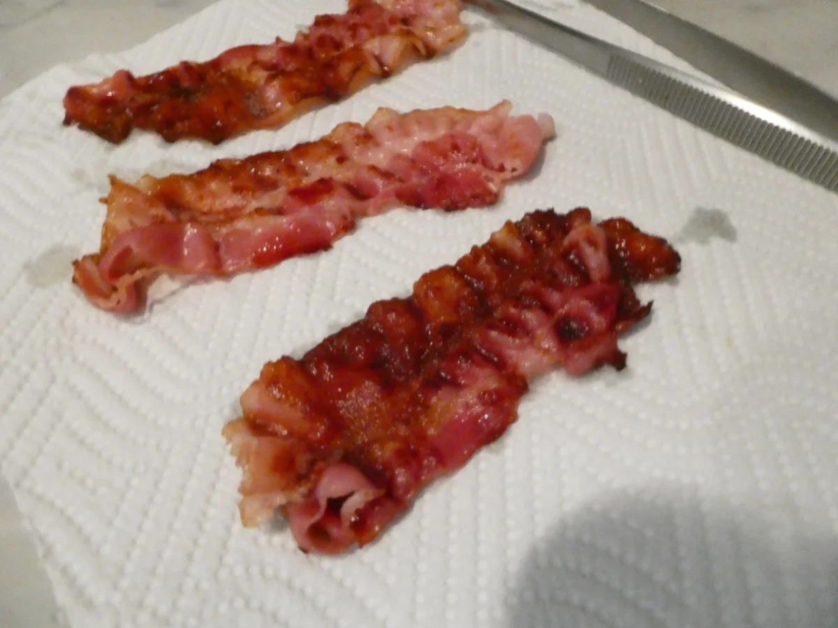 Rezept: Cheddar-Bacon -Muffins Bild Nr. 16419 Cheddar-Bacon -Muffins - Rezept - Bild Nr. 16419