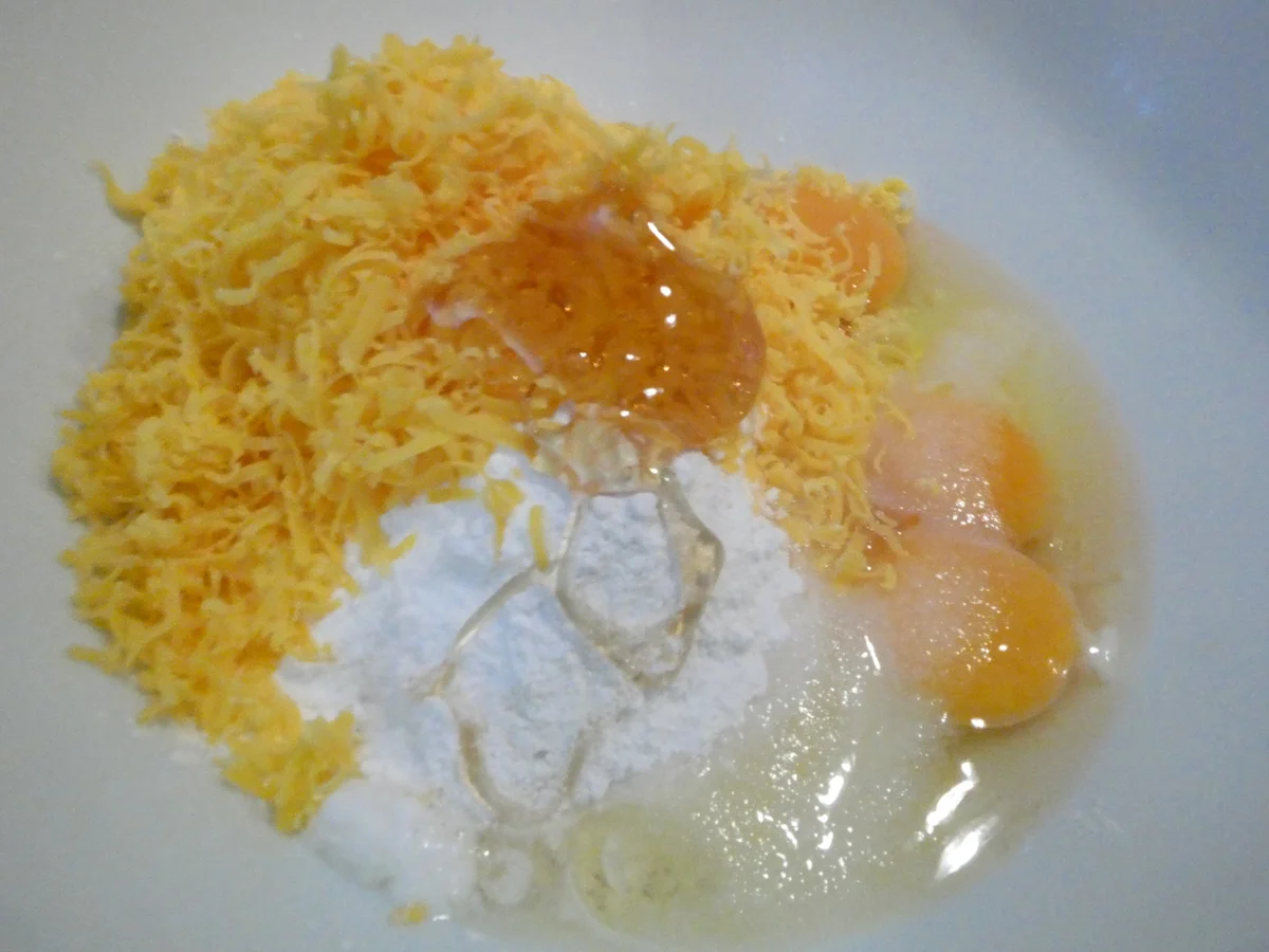 Rezept: Cheddar-Bacon -Muffins Bild Nr. 16424 Cheddar-Bacon -Muffins - Rezept - Bild Nr. 16424