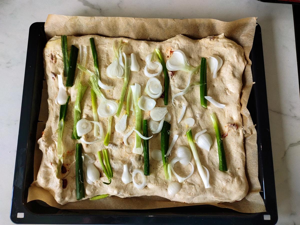 Foccacia Primavera Variante Aus Sauerteig Rezept Kochbar De