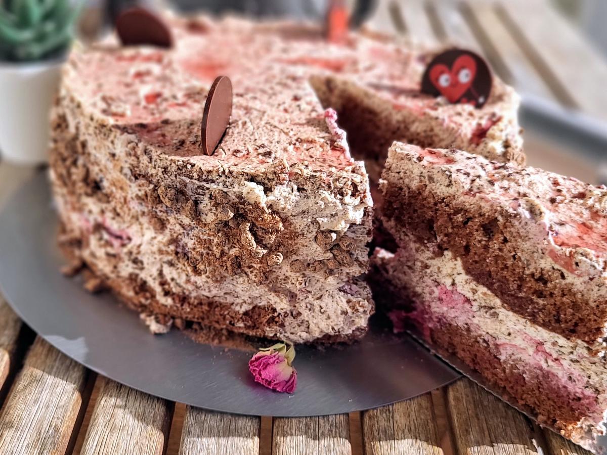 BiNe` S KIRSCH SAHNETORTE - Rezept mit Bild - kochbar.de