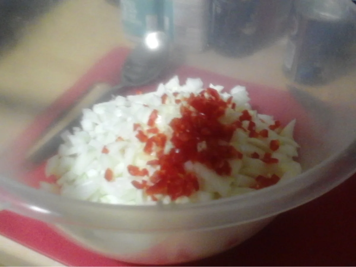 Chili con Carne im Wok mit Pellkartoffeln - Rezept - Bild Nr. 16419