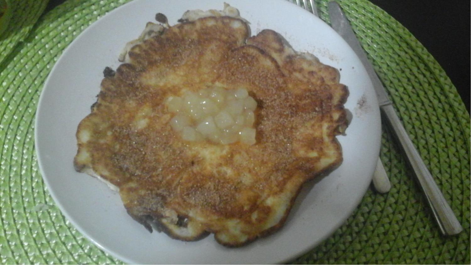 Pfannkuchen XL mit Apfelmus - Rezept mit Bild - kochbar.de