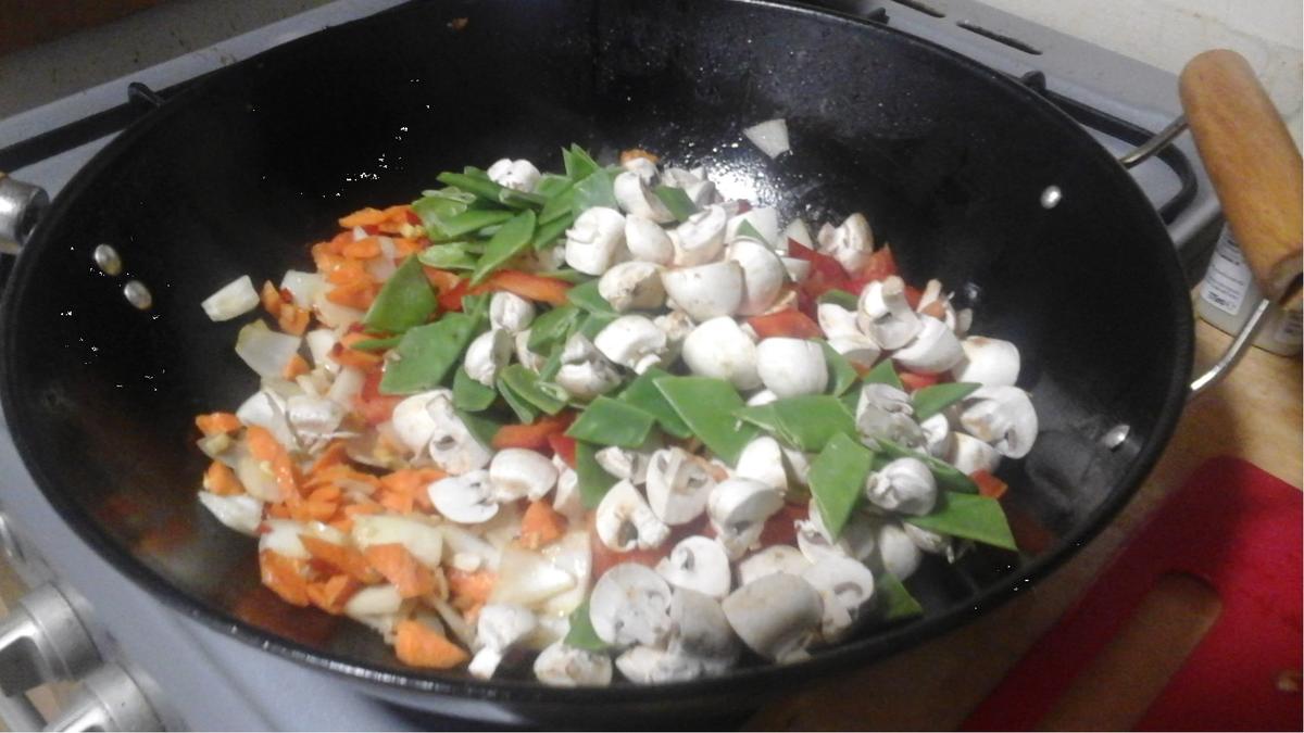 Hähnchenfleisch-Gemüse-Curry mit Basmatireis - Rezept - Bild Nr. 9