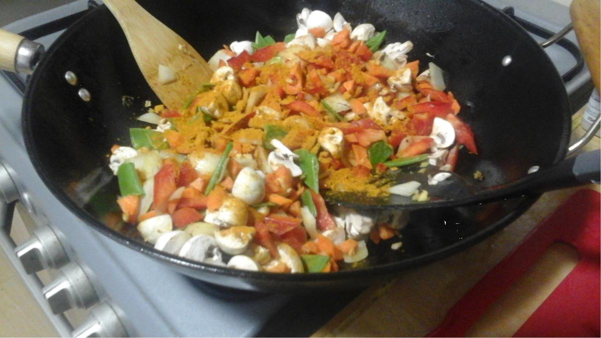 Hähnchenfleisch-Gemüse-Curry mit Basmatireis - Rezept - Bild Nr. 10