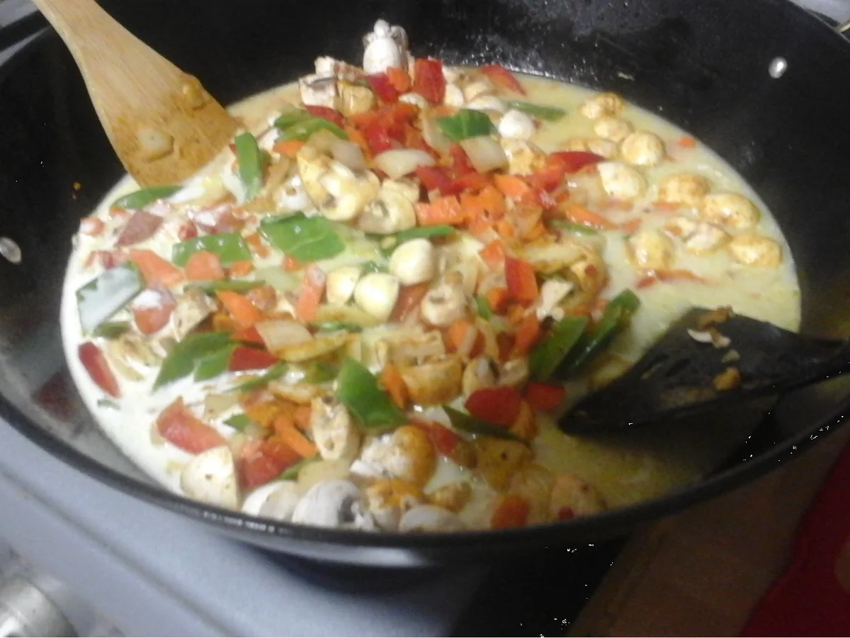 Hähnchenfleisch-Gemüse-Curry mit Basmatireis - Rezept - Bild Nr. 11