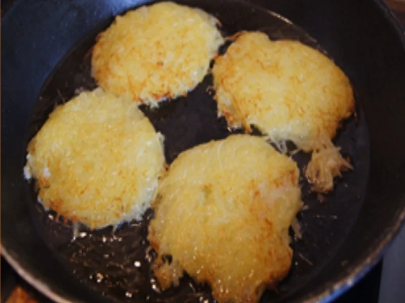 Rezept: Rahmsteinpilze mit Reibekuchen und Rote-Bete Salat Bild Nr. 16426 Rahmsteinpilze mit Reibekuchen und Rote-Bete Salat - Rezept - Bild Nr. 16426