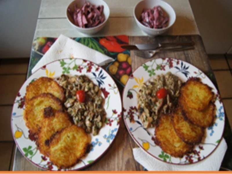 Rezept: Rahmsteinpilze mit Reibekuchen und Rote-Bete Salat Bild Nr. 16432 Rahmsteinpilze mit Reibekuchen und Rote-Bete Salat - Rezept - Bild Nr. 16432