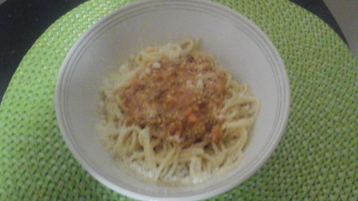 Spaghetti mit Gemüse-Rindermett-Bolognese - Rezept - Bild Nr. 2