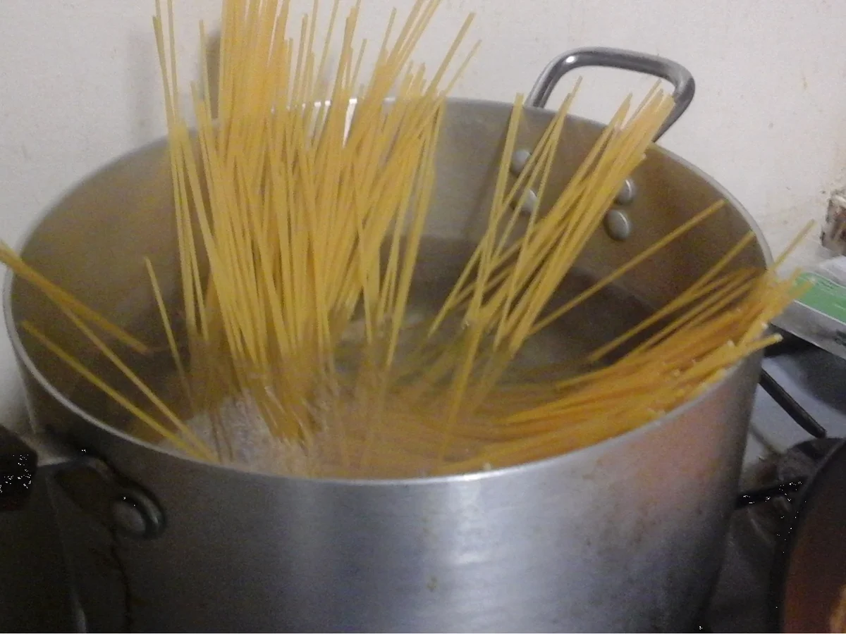 Spaghetti mit Gemüse-Rindermett-Bolognese - Rezept - Bild Nr. 3