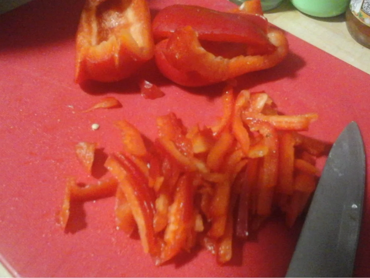 Frühlingsrollen mit Rindermett-Gemüsemix-Füllung - Rezept - Bild Nr. 16423