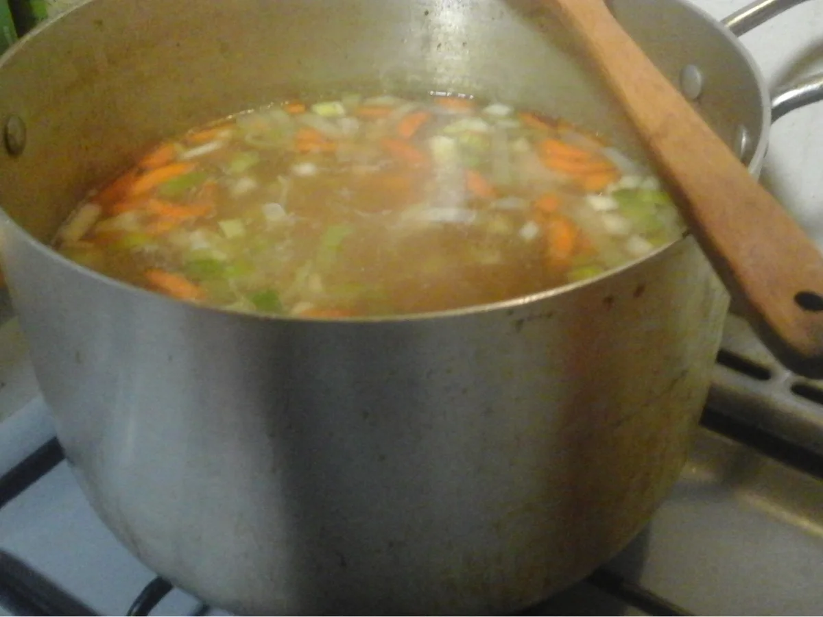 Hühnersuppe mit Eierstich und Basmatireis - Rezept - Bild Nr. 16430