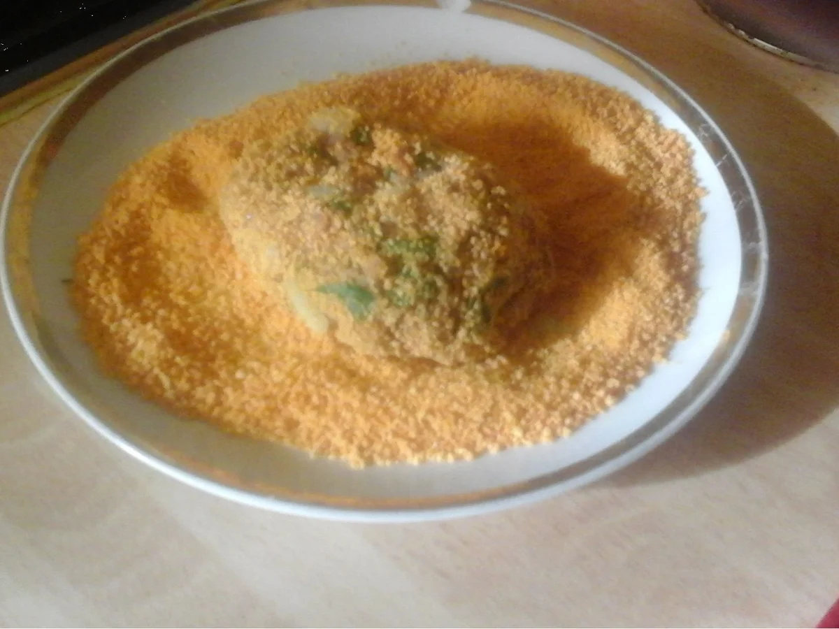 Frikadellen mit Rindermett und Gemüse, Rahmsauce, Zuckerschoten mit Mais und Sellerie-K... - Rezept - Bild Nr. 5