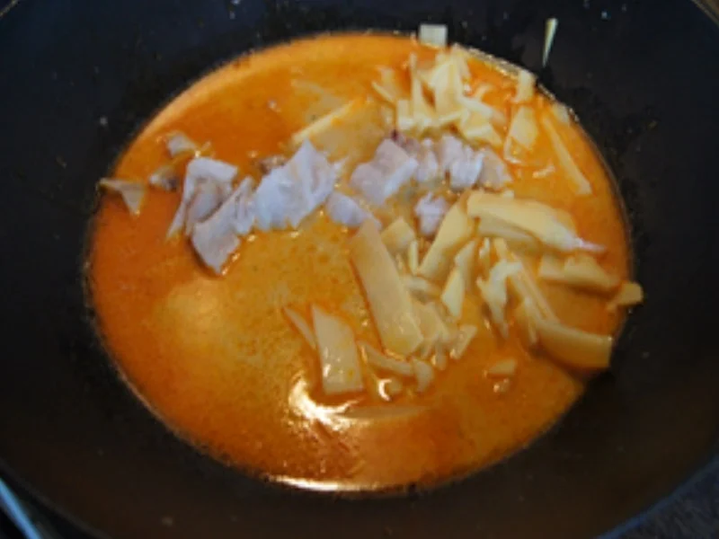 Rezept: Gelbes Fisch-Curry mit Basmatireis Bild Nr. 8 Gelbes Fisch-Curry mit Basmatireis - Rezept - Bild Nr. 8