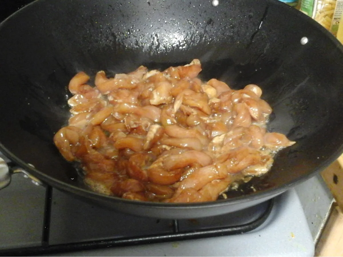 Rezept: Hähnchen-Gemüse-Curry mit Kokosmilch und Mini-Makkaroni Bild Nr. 16420 Hähnchen-Gemüse-Curry mit Kokosmilch und Mini-Makkaroni - Rezept - Bild Nr. 16420