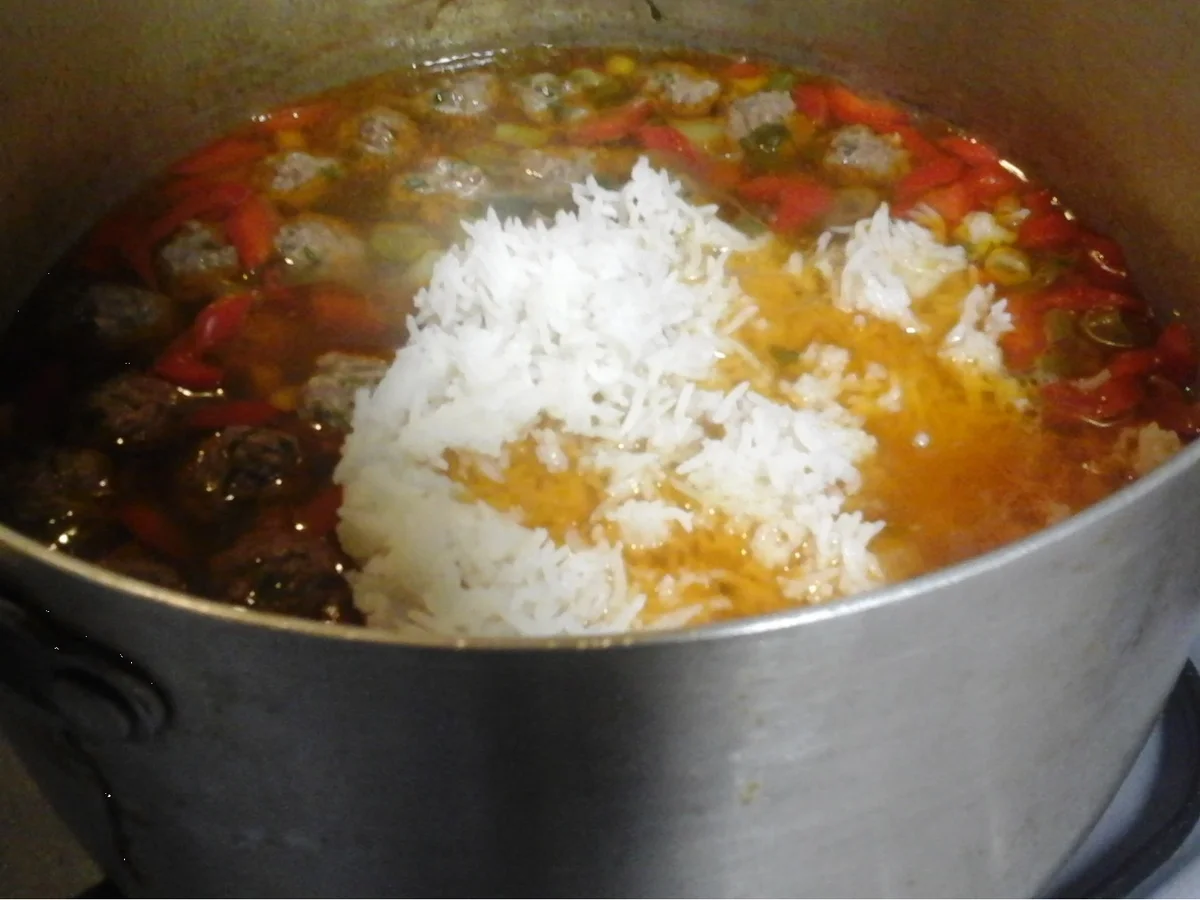 Paprika-Rindfleisch-Suppe mit Basmatireis - Rezept - Bild Nr. 11