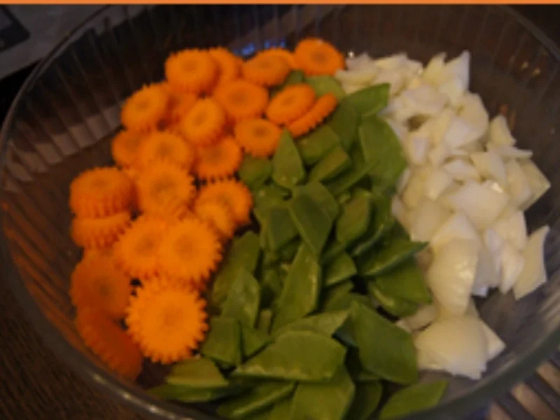 Gelbes Hähnchenbrustfilet-Curry mit Basmatireis - Rezept - Bild Nr. 10