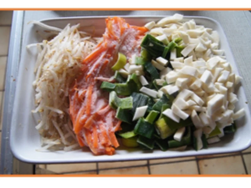 Rezept: Asiatische Rindfleischsuppe Bild Nr. 5 Asiatische Rindfleischsuppe - Rezept - Bild Nr. 5