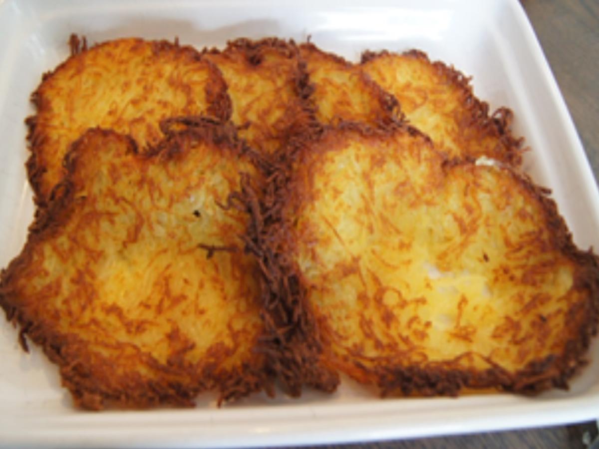 Reibekuchen mit Räucherlachs und Salat - schnell &amp; einfach - von MausVoh