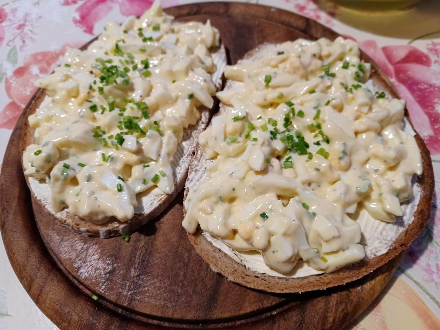 Eiersalat schnell gemacht - Rezept mit Bild - kochbar.de