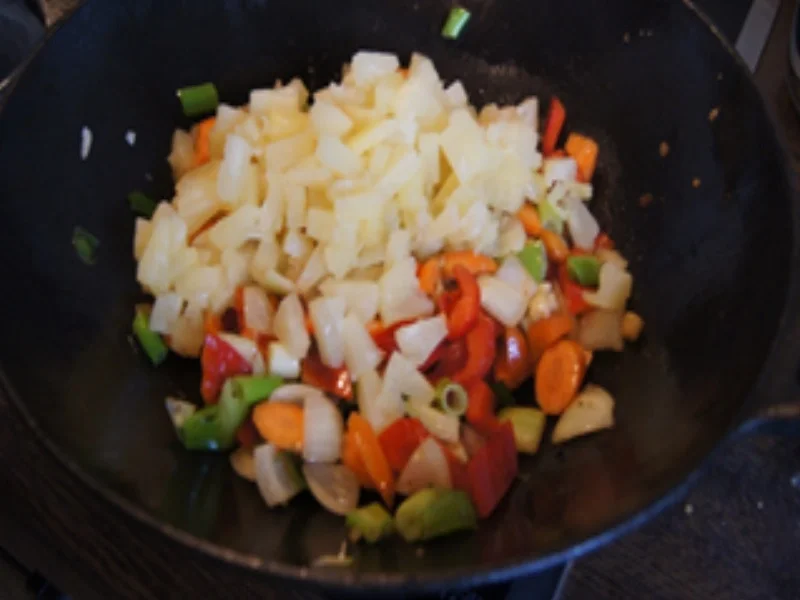 Schweinefilet frittiert mit Gemüse süß-sauer und Basmatireis - Rezept - Bild Nr. 12