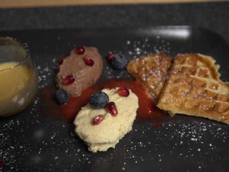 Zweierlei Mousse au Chocolat mit Eierlikör - von Das perfekte Dinner