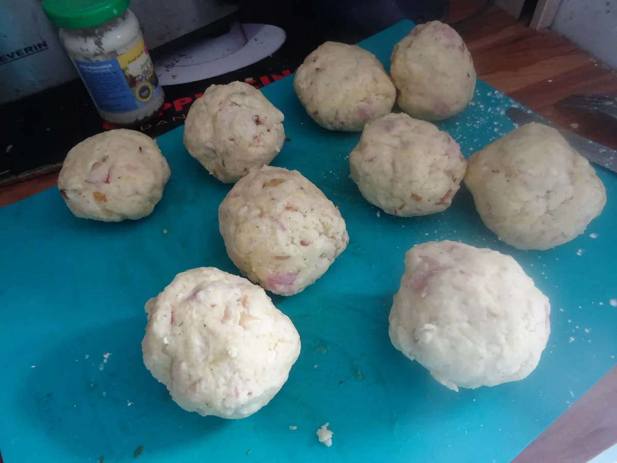 Kartoffelklöße "All in one" - Rezept - Bild Nr. 16430