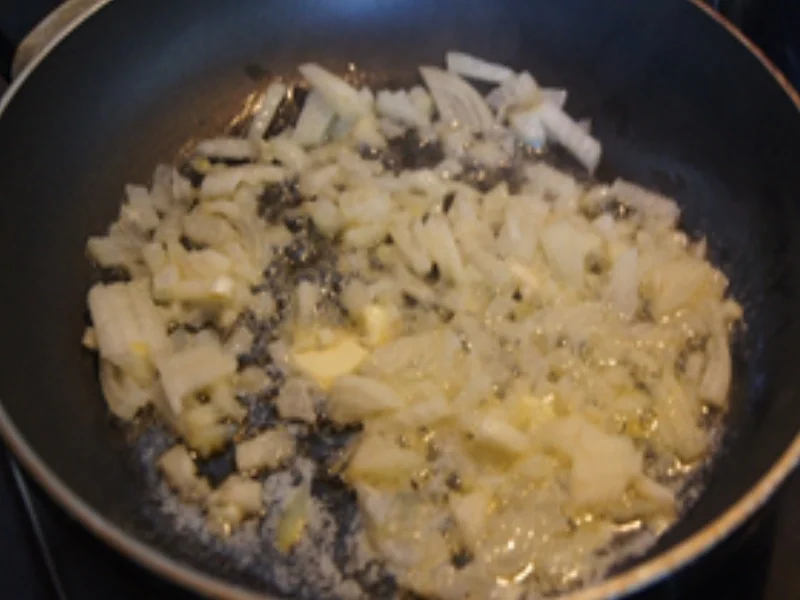 Gekochte Eier in Dillsauce mit Drillingen und Salat - Rezept - Bild Nr. 16447