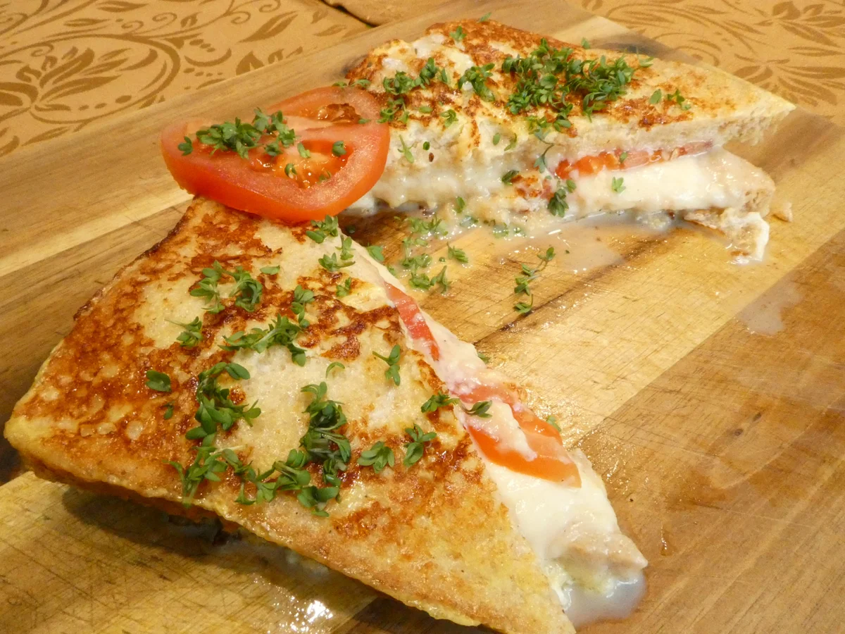 Rezept: Sandwich mit Tomate und Mozzarella Bild Nr. 16448 Sandwich mit Tomate und Mozzarella - Rezept - Bild Nr. 16448