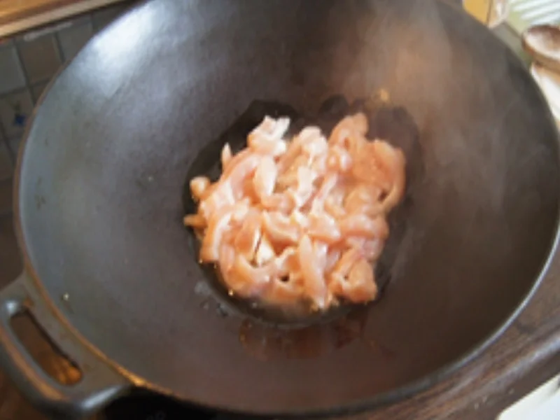 Garnelen-Hähnchen-Suppentopf im Wok - Rezept - Bild Nr. 16450